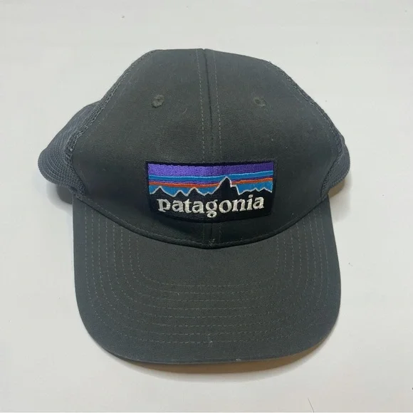 PATAGONIA classic black trucker hat with logo in the center OS - Picture 6 of 7